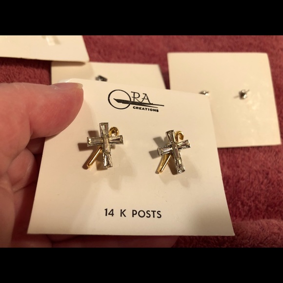 ✝️ Order of the White Shrine Pierced Earrings - Picture 2 of 4